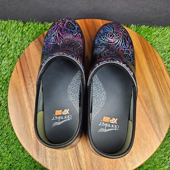Dansko Women's XP 2.0 Purple Engraved Floral Patent Clog Slip On Size 36 EU/6 US - Picture 7 of 12